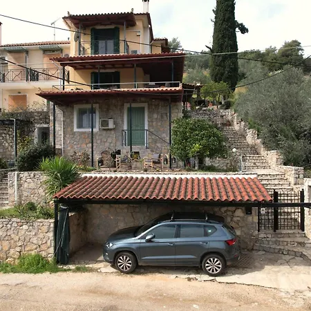 The Olive Tree Апартаменты